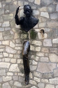 Photo du Passe-Muraille Place Marcel Aymé à Paris