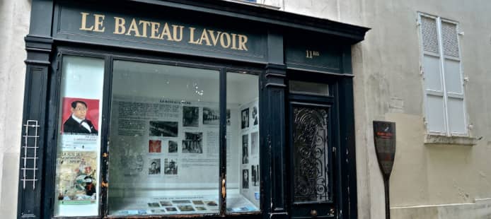 Devanture du Bateau Lavoir