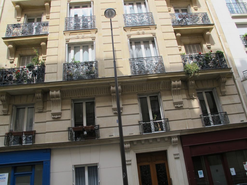 Paris 3 -room apartment (s) 63 m2 6