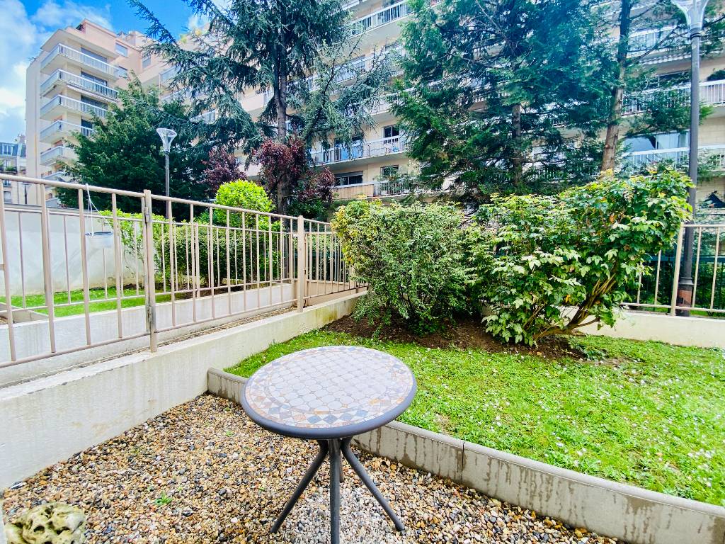 Appartement Paris 1 pièce 22 m² 7