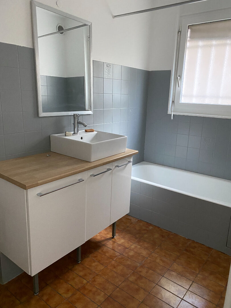 Paris 17 – 2 room apartment – 43.3m² 5