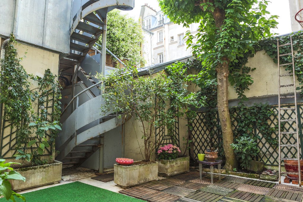 Like an 84m2 house with garden 2