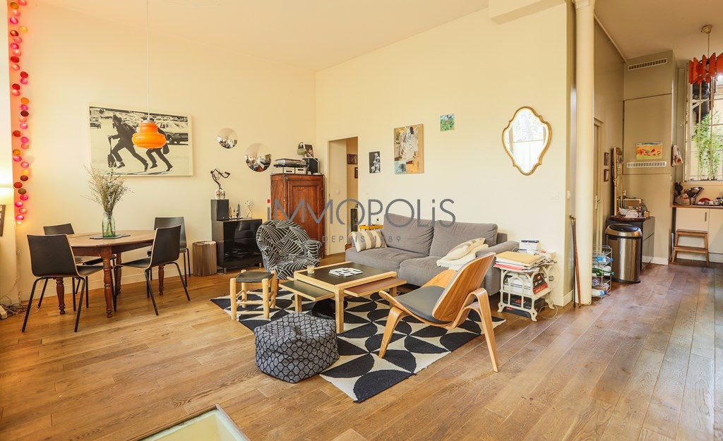 Lamarck / Caulaincourt – Place Constantin Pecqueur – Artist apartment 2