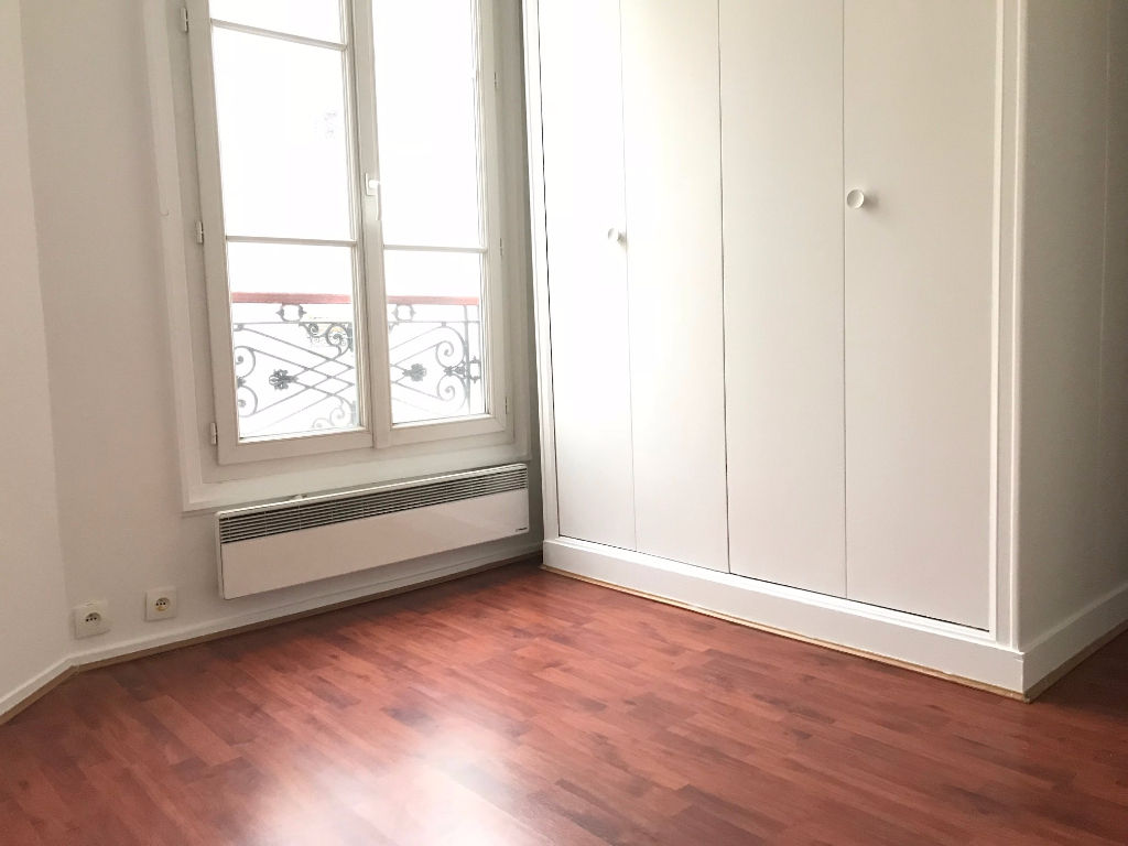 2P meublé Montmartre 24 m² 4