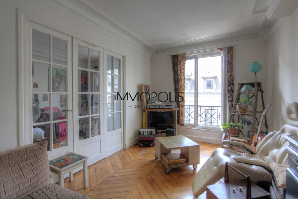 Exclusivity: Beautiful 3 -rooms with perfect, clear and calm plan, 55.21 m² with few overlooks! 1