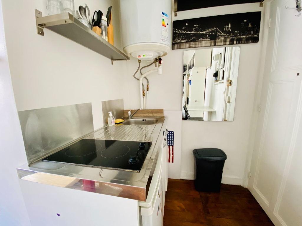 Paris apartment 1 room(s) 12.82 m2 4