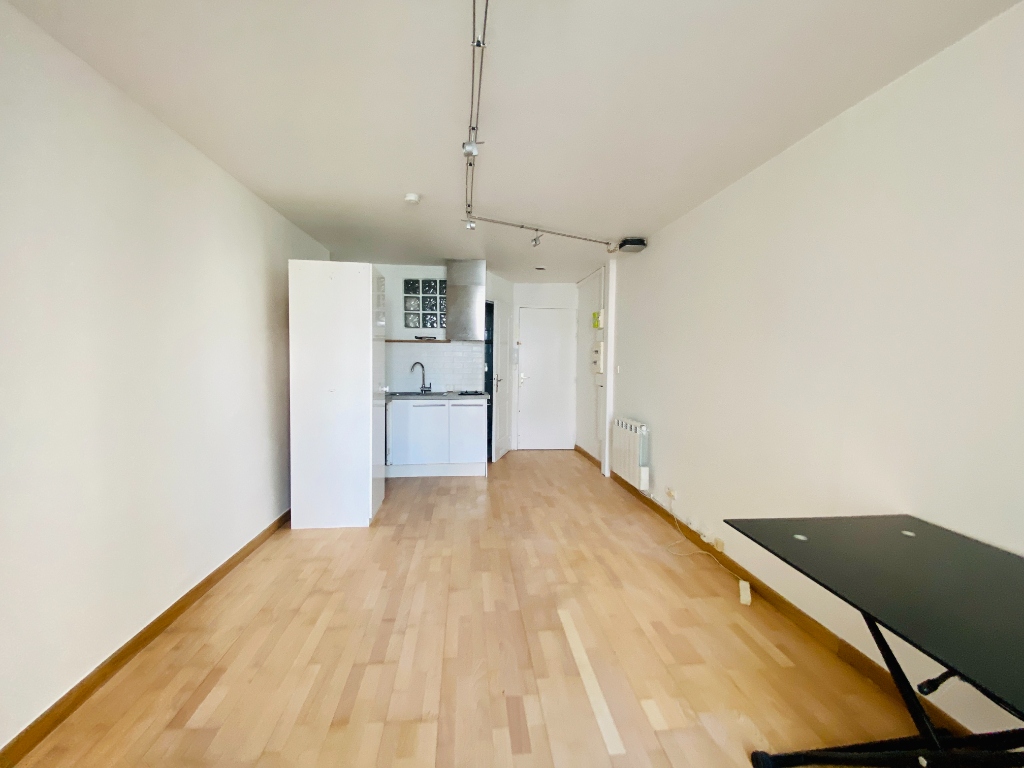 Studio non meublé – 22 m² – PARIS 18 ème 5