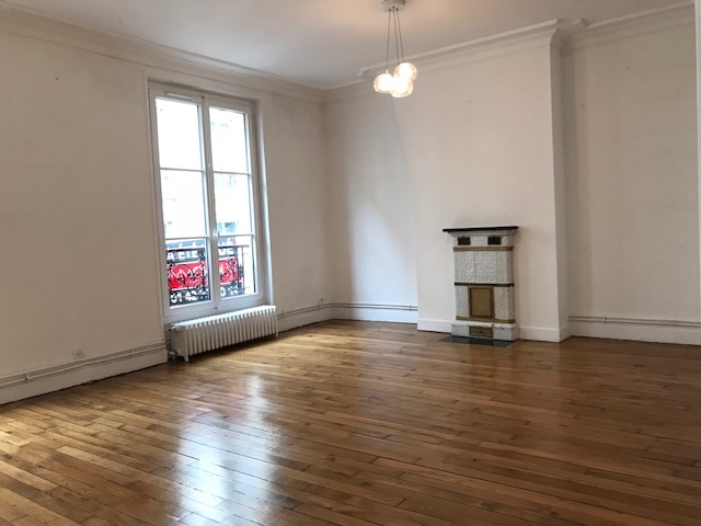 Appartement vide Paris 3 pièce(s) 70 m2 2