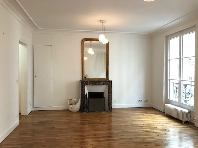 Appartement vide Paris 3 pièce(s) 70 m2 4