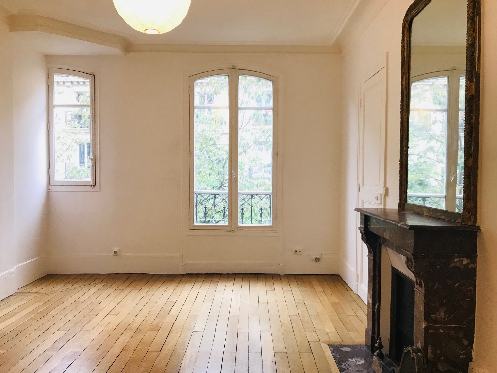 Paris 18th century – 3 furnished rooms – 62 m2 2