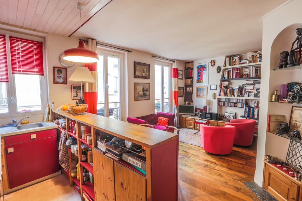 Immopolis – 3 charm rooms rue feltrier 1