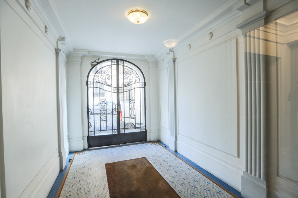 Immopolis exclusivity – Square Carpeaux Family Apartment 3