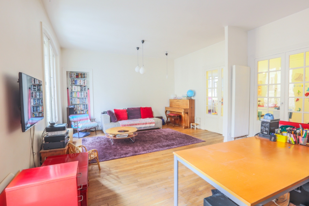 Immopolis exclusivity – Square Carpeaux Family Apartment 6