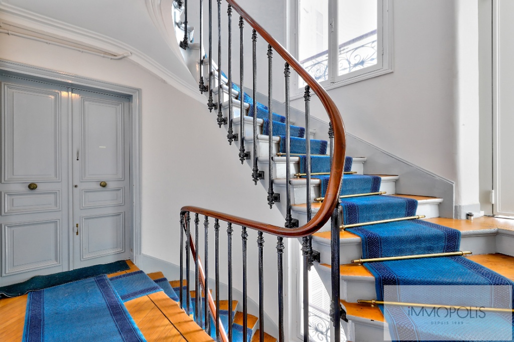 Star – Luxurious 4 -room apartment/2 bedrooms – 11
