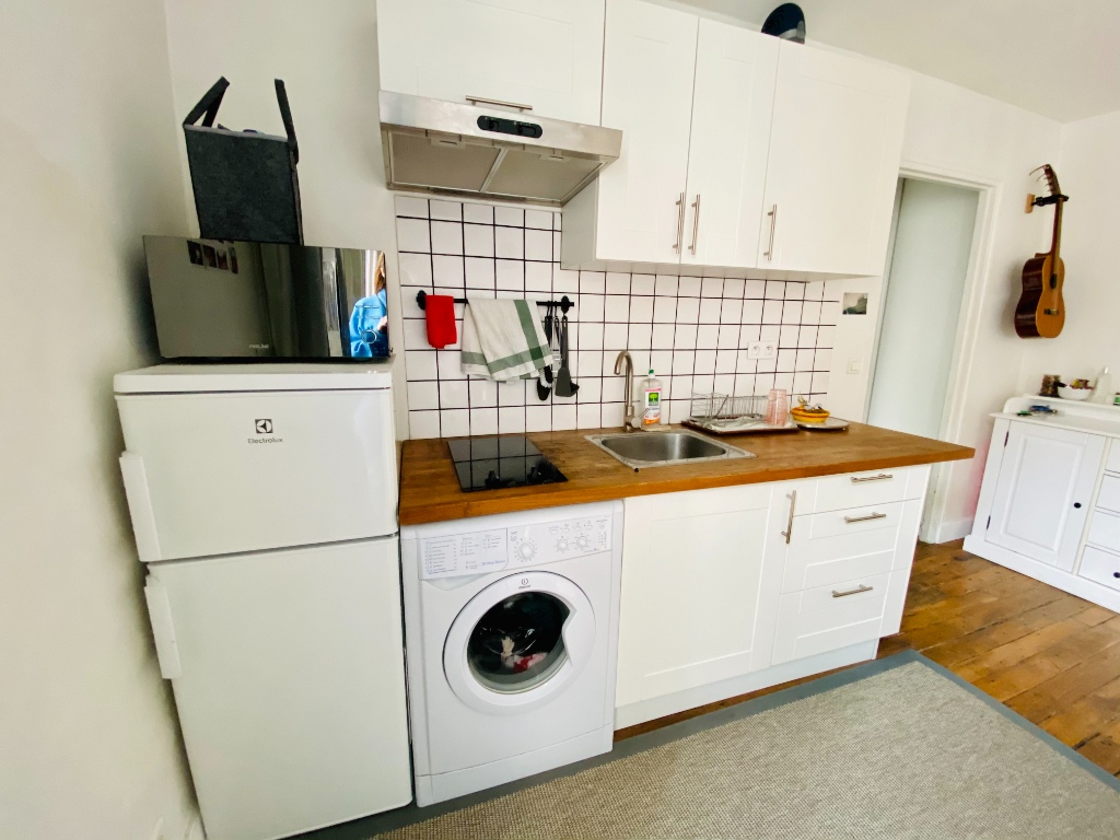 Studio meublé 21m² Belleville 3 Studio meublé 21m² Belleville 3