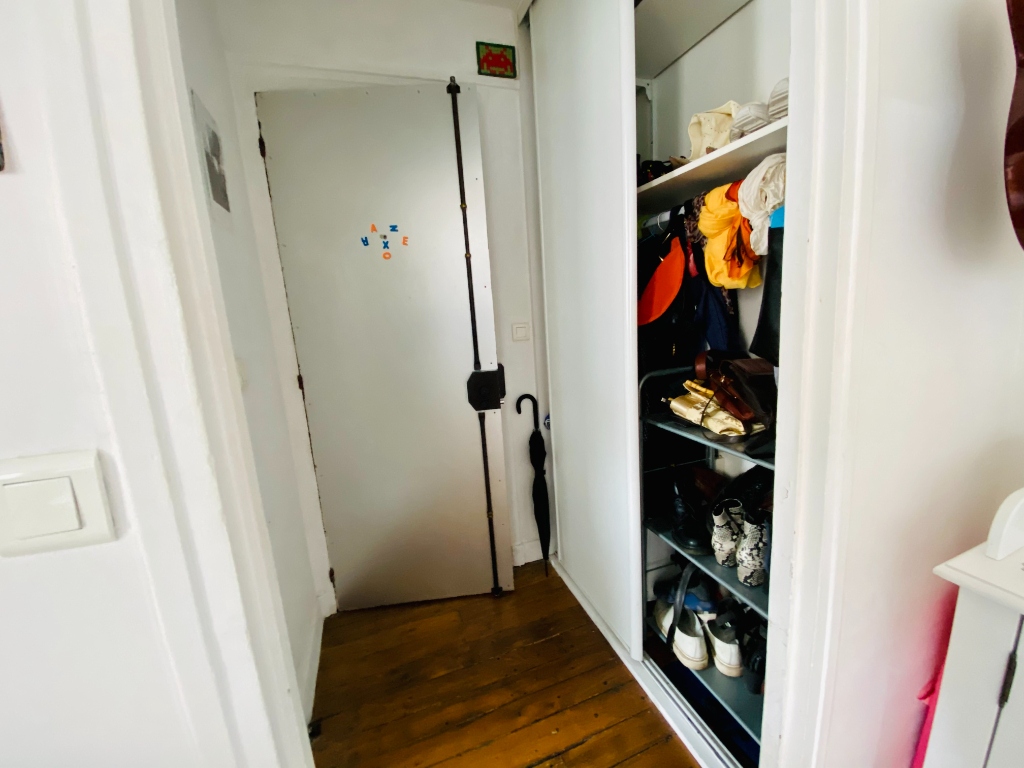 Studio meublé 21m² Belleville 5 Studio meublé 21m² Belleville 5