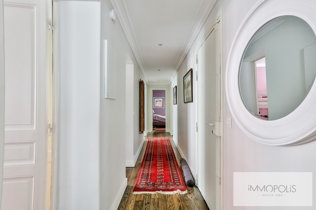 Family apartment of 7 rooms – Top Junot – Paris XVIII 3
