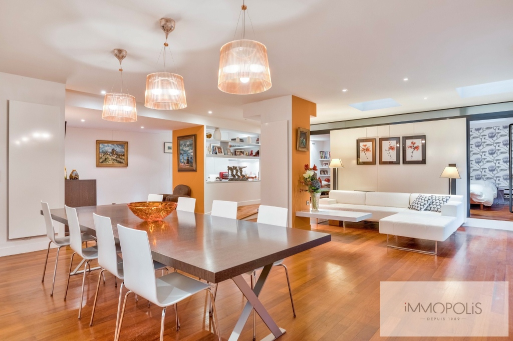 Exceptional apartment in Montmartre, Junot sector, Paris XVIII 6