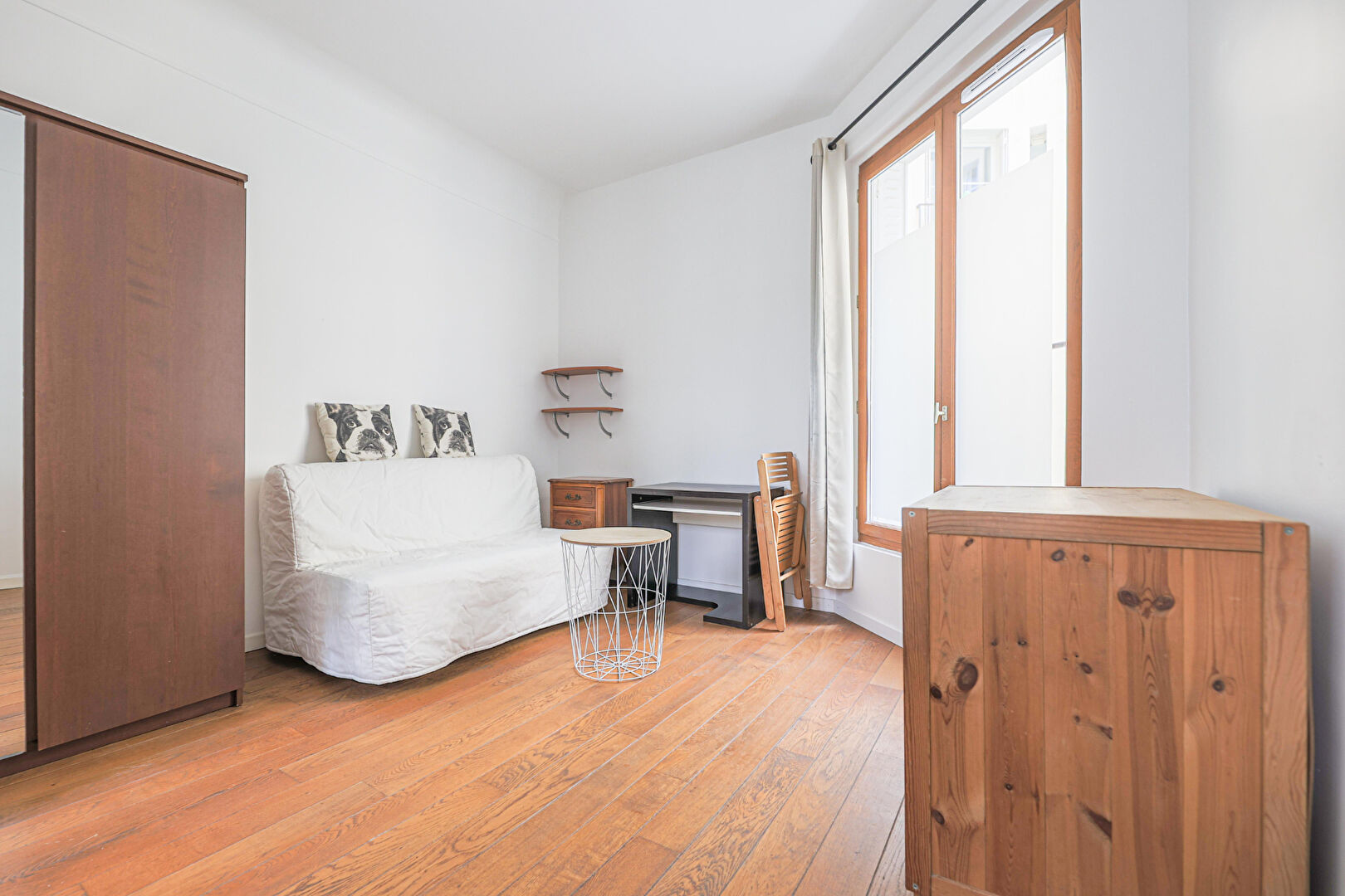 STUDIO TOUT CONFORT  de 18 M² , Secteur recherché!!! 4