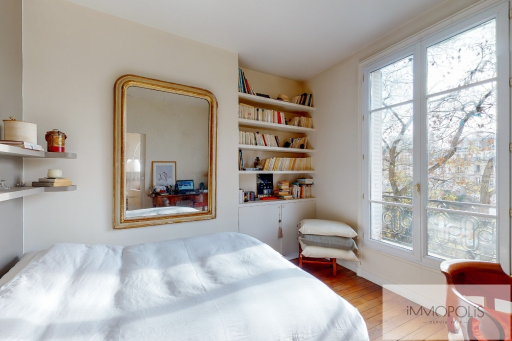 Appartement de charme avec balcon, butte Montmartre 6