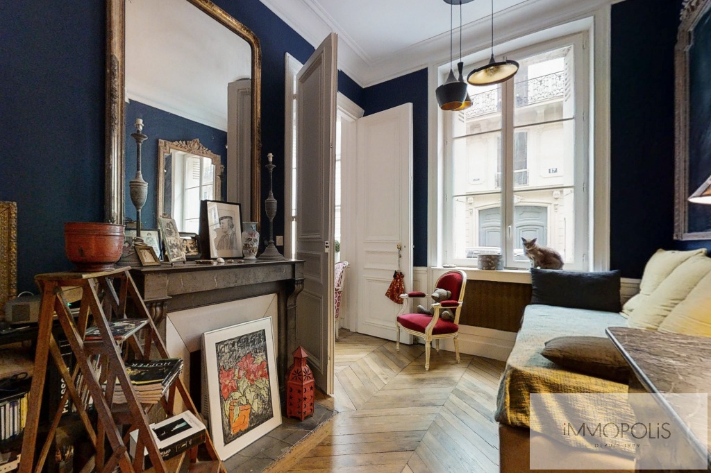 Charming apartment, rue Moncey, Paris IX. 5