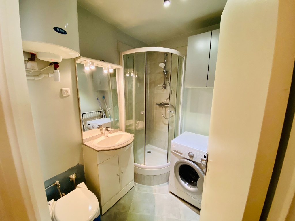 Studio 690, 18.50 m² – PARIS 18ème 4