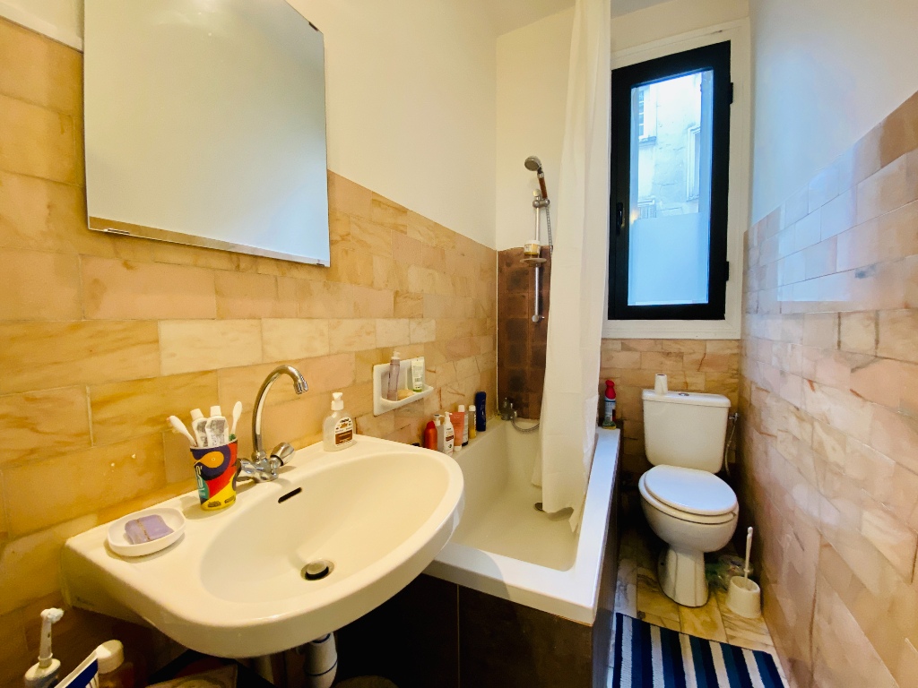 Apartment Montmartre Paris 18 – Empty studio 25 m² 4