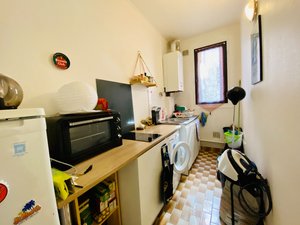 Apartment Montmartre Paris 18 – Empty studio 25 m² 7