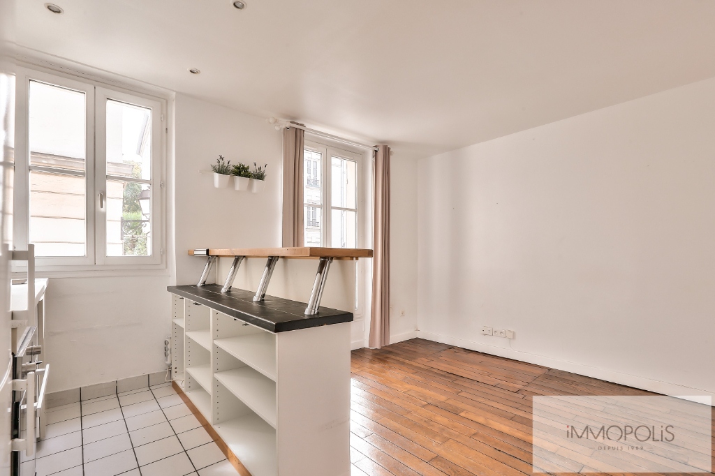 Paris XVIII deux pièces de 32 m2 2 Paris XVIII deux pièces de 32 m2 2