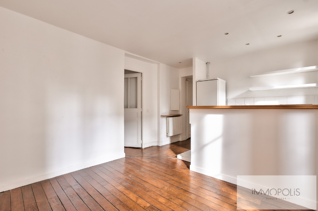 Paris XVIII deux pièces de 32 m2 3 Paris XVIII deux pièces de 32 m2 3