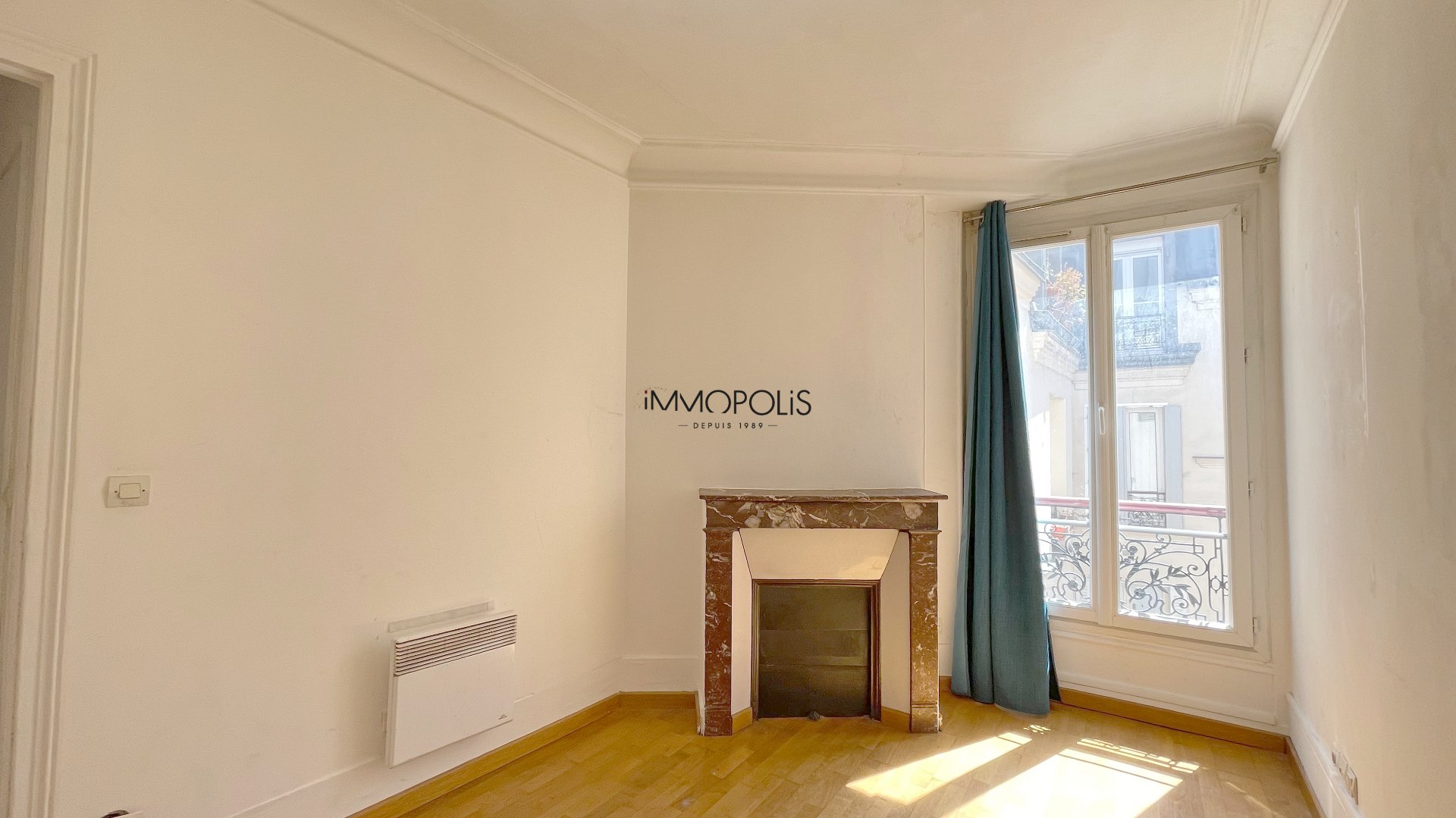 Beautiful 2 rooms at Abbesses with unobstructed view! 7
