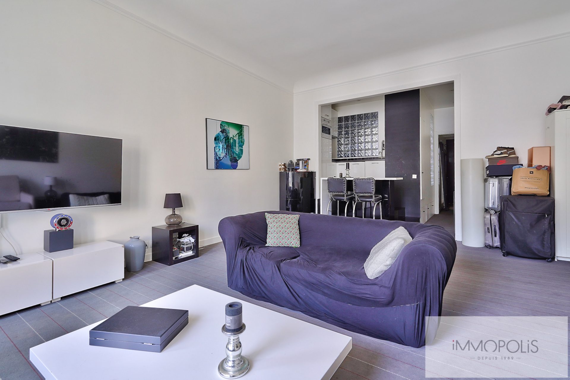 Exclusive rue des Abbesses A beautiful two rooms of 64 m2 5