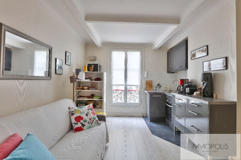 Town Hall XVIII, rue Ramey 2 rooms of 31m² of charm !!!! 6