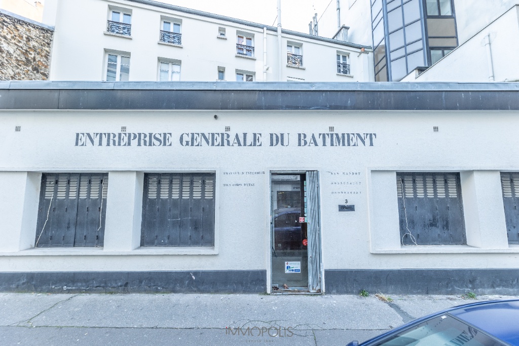 Charmant deux pièces avec vue degagée – Butte Montmartre – Paris XVIII 1