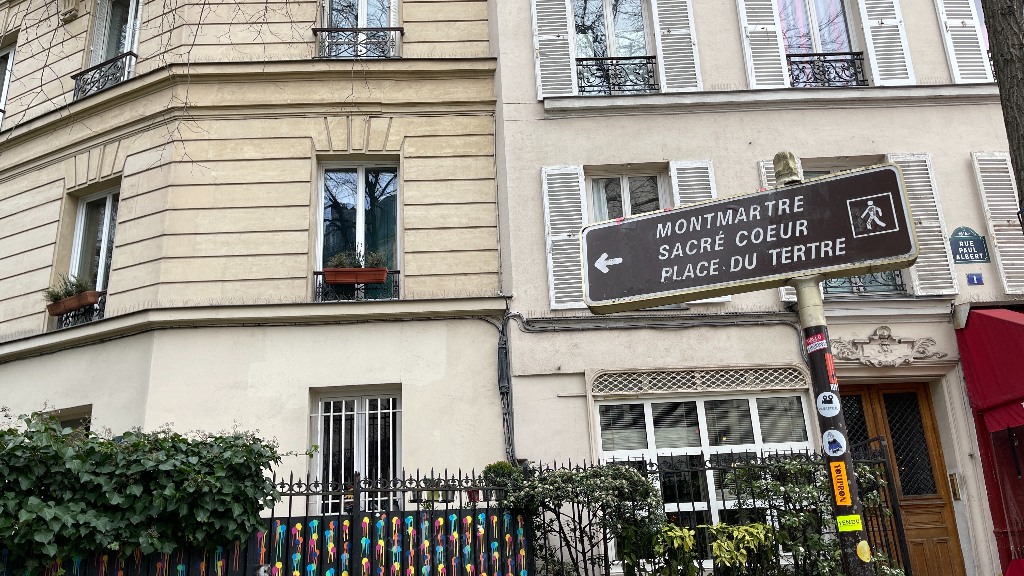 Beautiful 2 rooms in the middle of Montmartre, rue Feutrier, 50 meters from the Sacré-Coeur gardens! 11