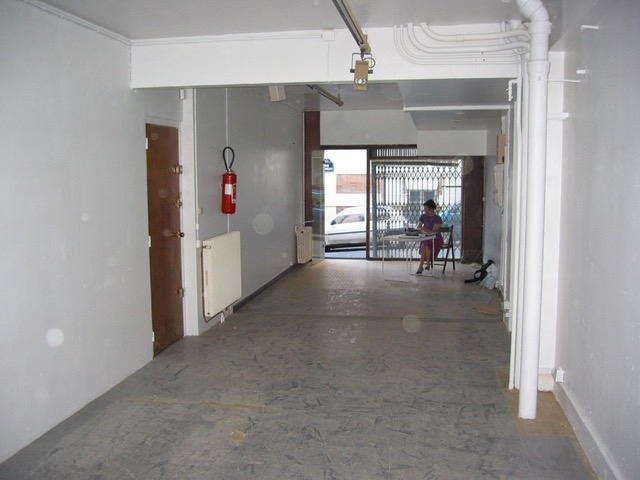 Commercial premises rue Bachelet 50m² 1