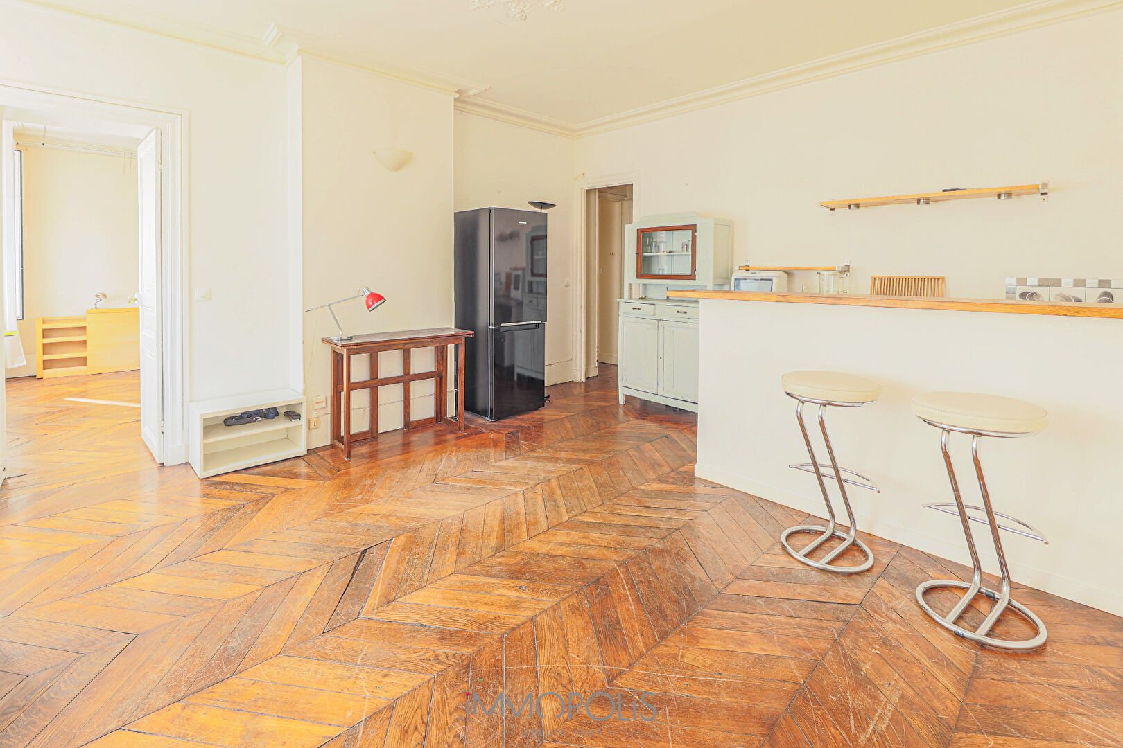 Beautiful 3 rooms not overlooked in Montmartre of 60.65 m² 8