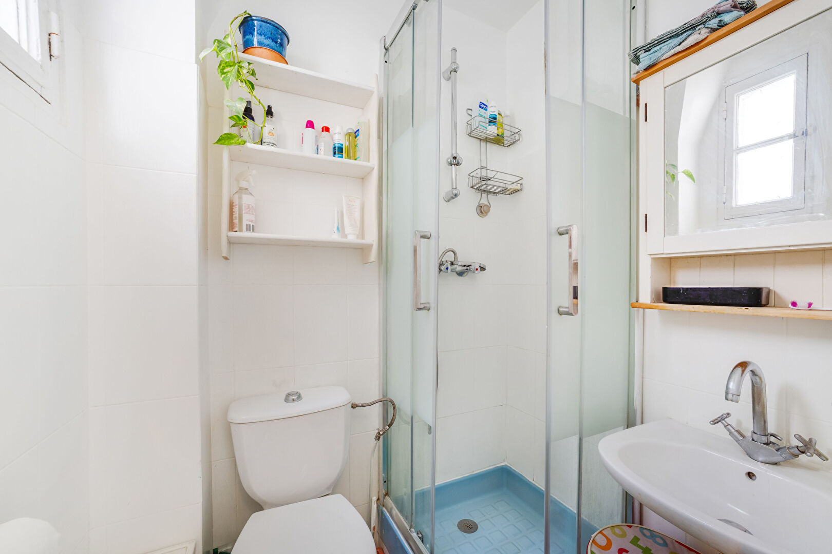 Paris 18th apartment – 3 room (s) 55 m2 7