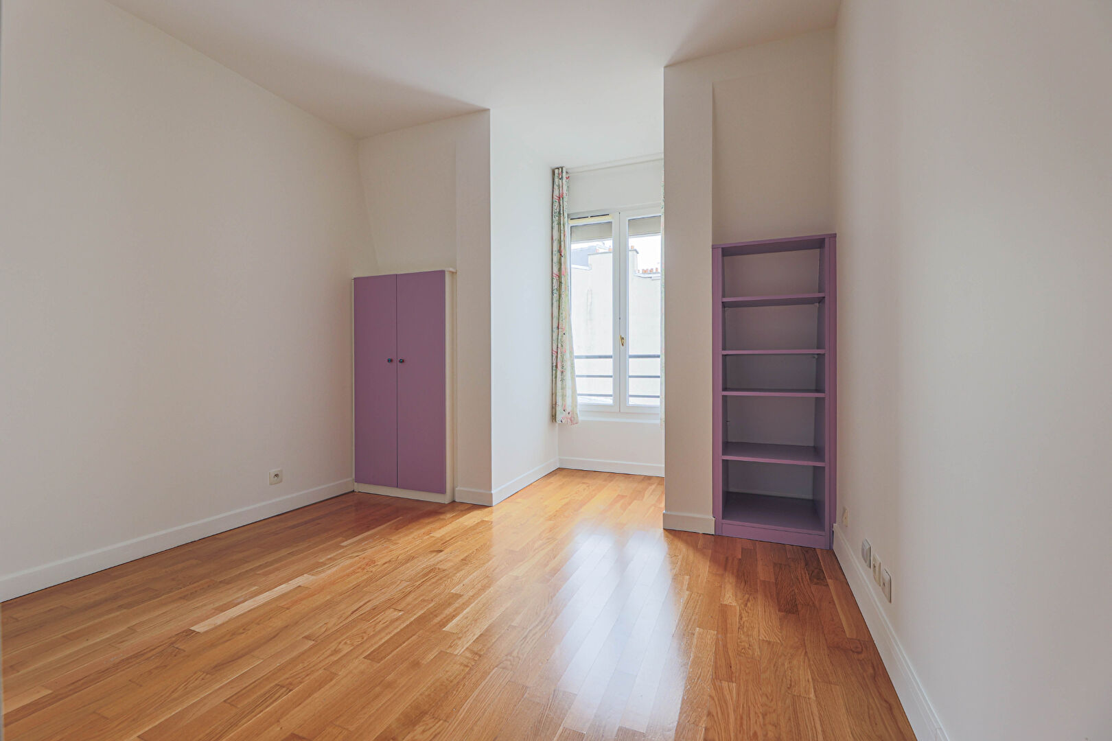 Paris apartment 4 room(s) 142 m2 12