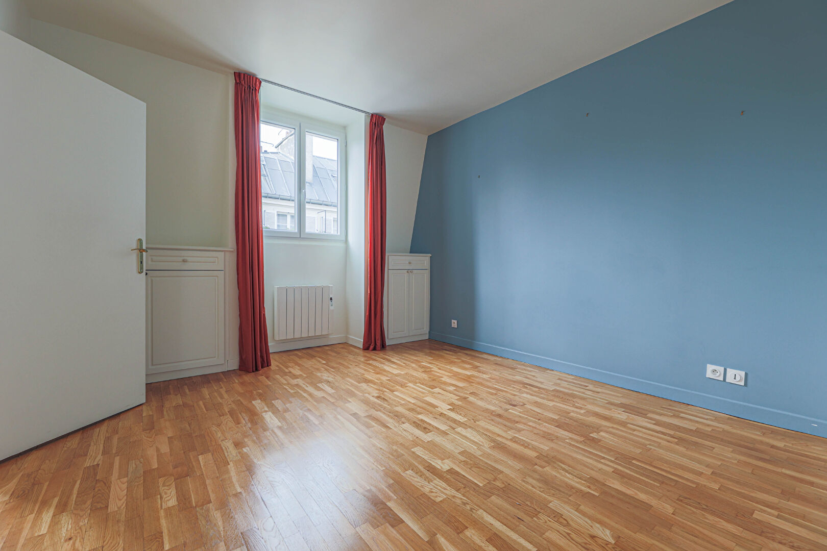 Paris apartment 4 room(s) 142 m2 5