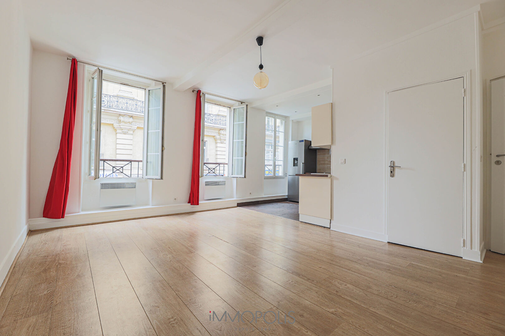 Ramey village, large 2 rooms of 44m², refurbished 1