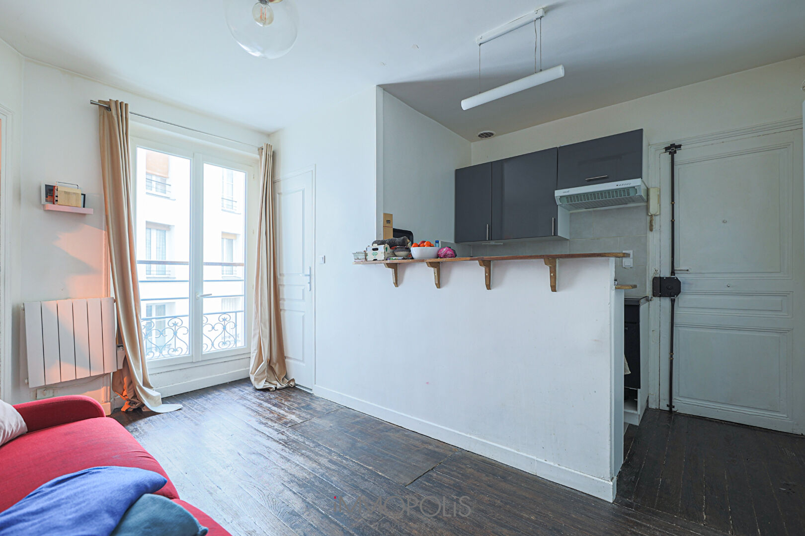 Rue du Baigneur, beautiful 2 rooms, town hall sector 1