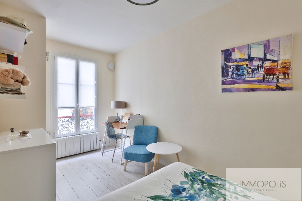 Town Hall XVIII, rue Ramey 2 rooms of 31m² of charm !!!! 15