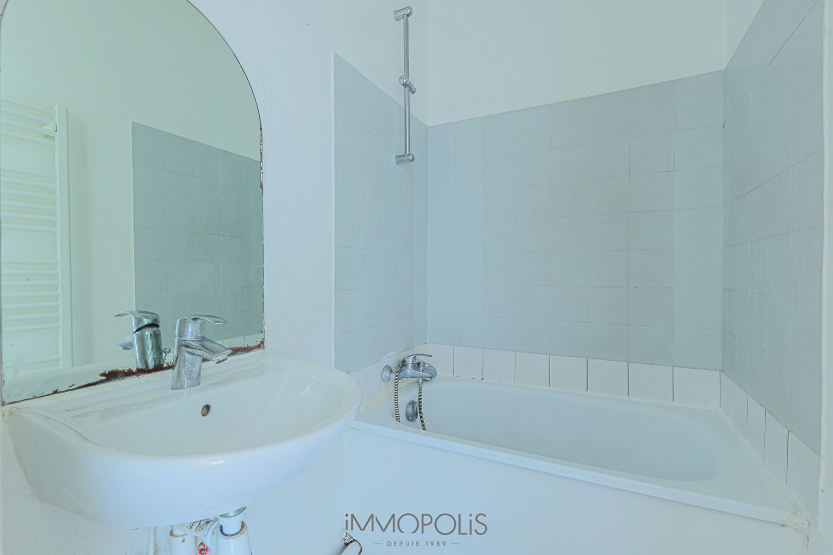 Apartment 2/3 rooms on the ground floor Haut Lamarck 10