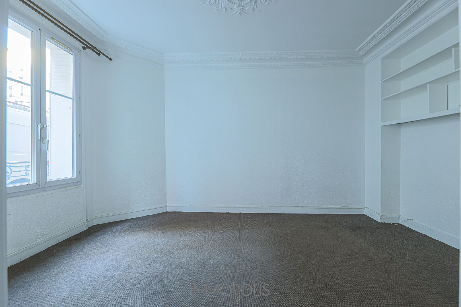 Apartment 2/3 rooms on the ground floor Haut Lamarck 4