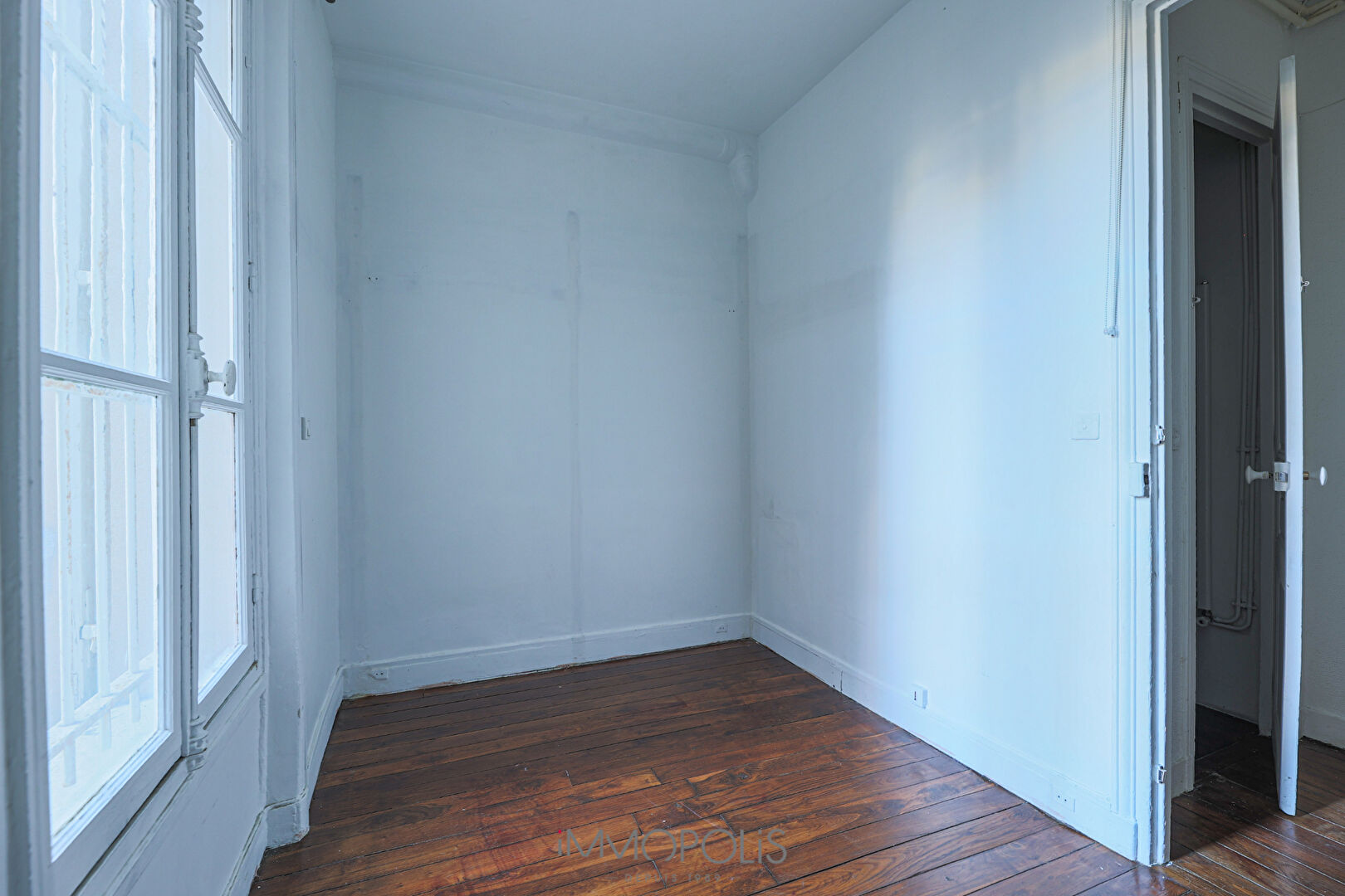 Apartment 2/3 rooms on the ground floor Haut Lamarck 7