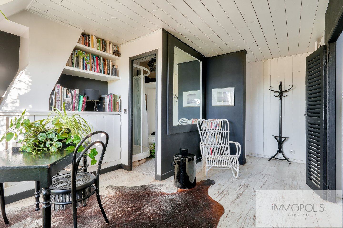 Charming studio with terraces, rue Lapeyrère Paris 18e. 14