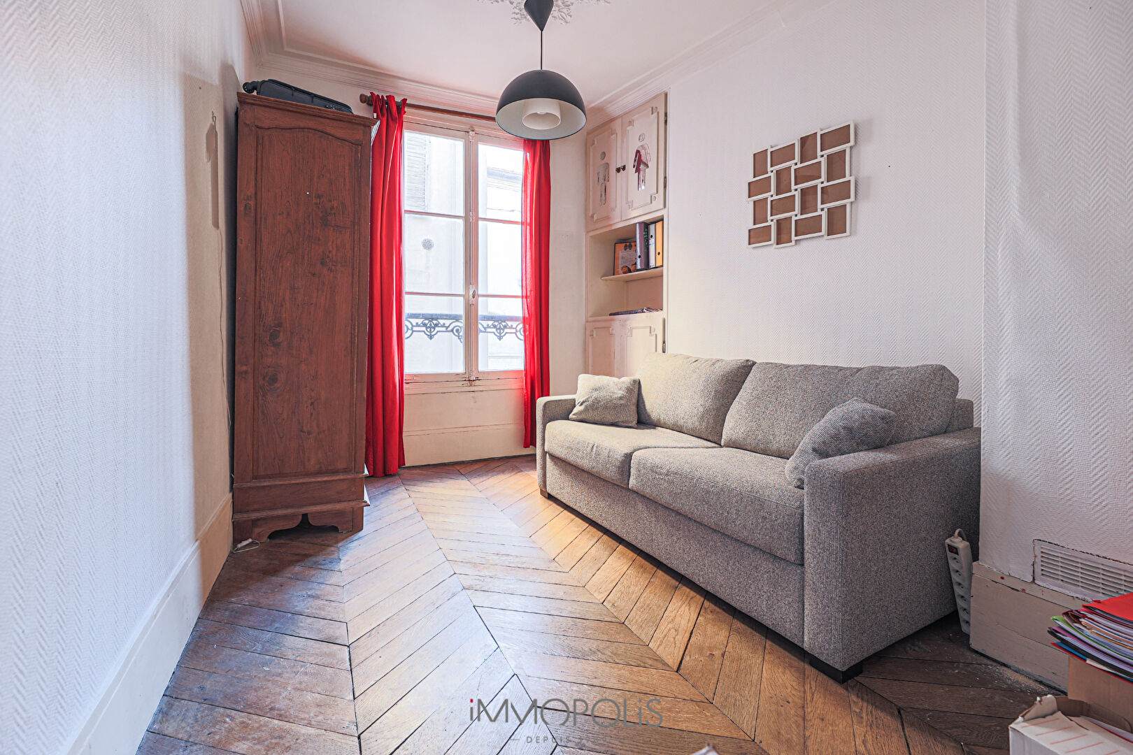 Duplex rue Lepic in the Abbesses. 10