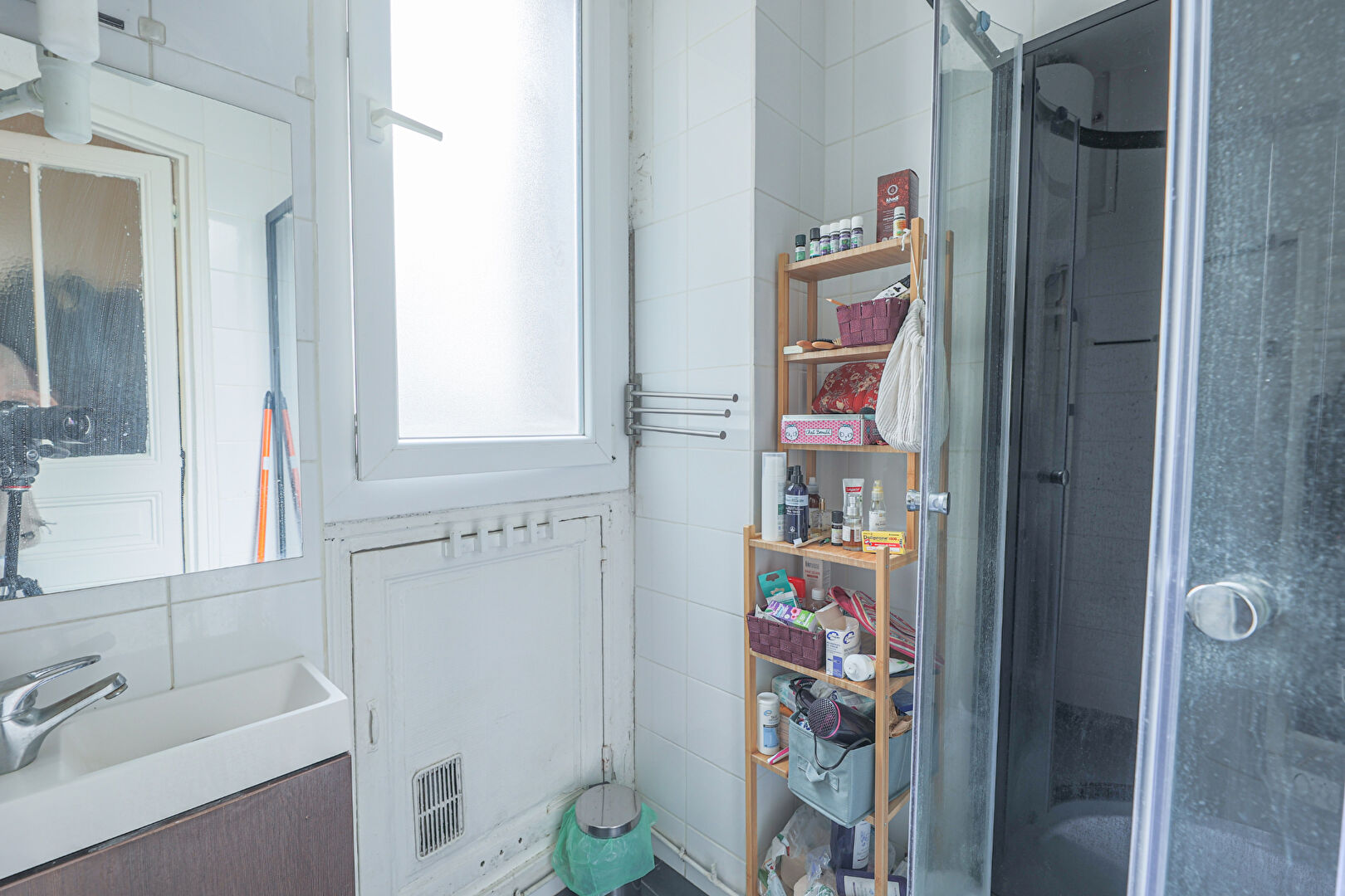 Studio rue Joseph de Maistre, ideal investor, opposite the square Carpeaux 5