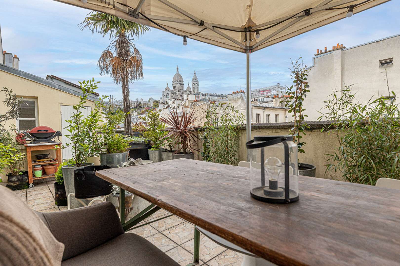 TRIPLEX AVEC ROOFTOP ET VUE D’EXCEPTION 2